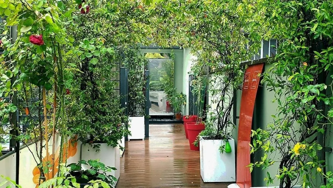 Jasmine Garden location